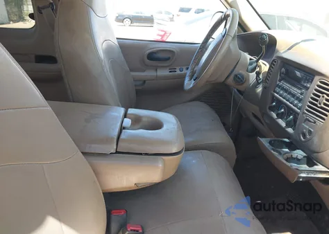 1999 Ford F-150 Lariat/Xl/Xlt из США, поврежденный, VIN 1FTRX17L7XNB93799